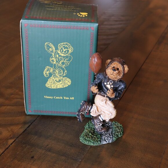 Boyds Bears Collectible Vinny Catch 'Em All Football Figurine - Picture 8 of 16